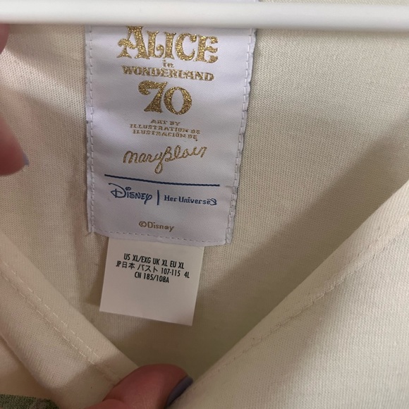 Disney Her Universe Mary Blair Alice in Wonderland shirt XL - Picture 2 of 12